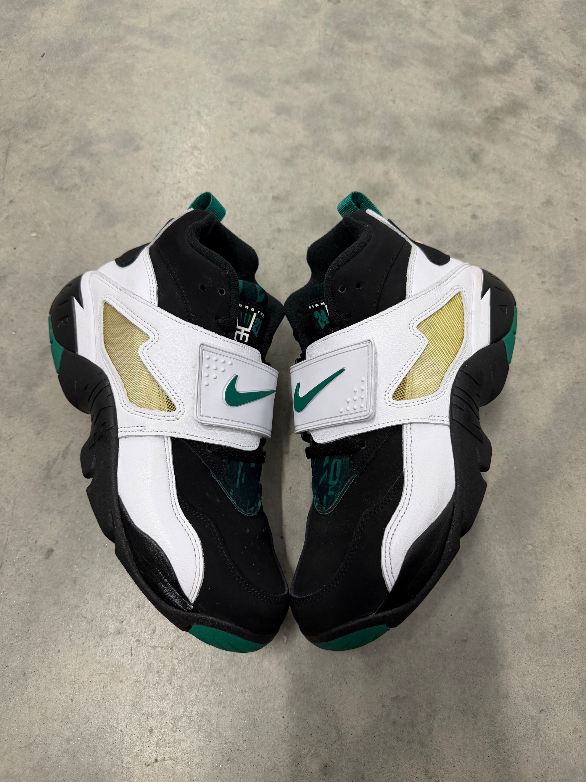 NIKE AIR DIAMOND TURF Emerald