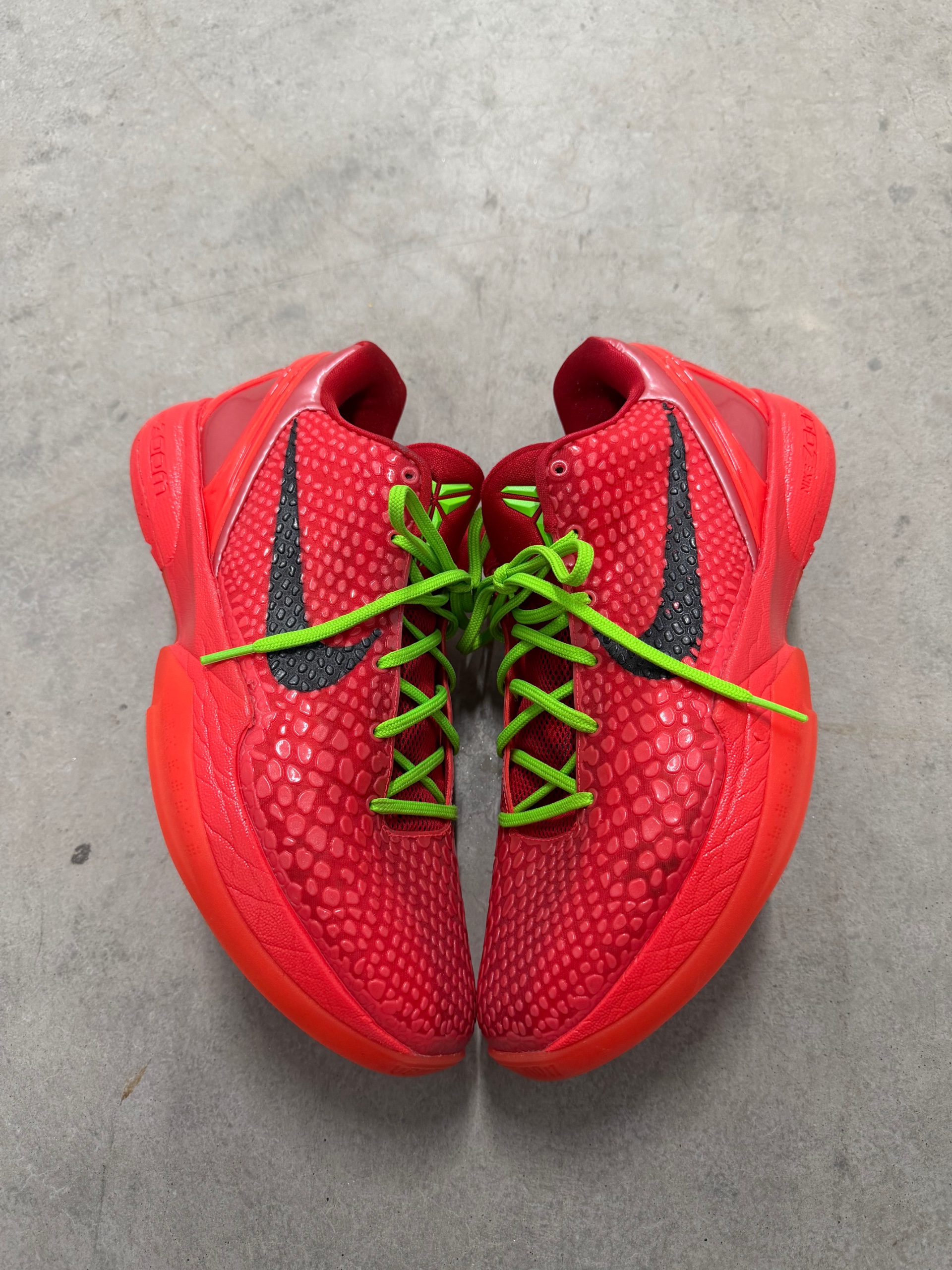 ZOOM KOBE VI PROTRO Reverse Grinch