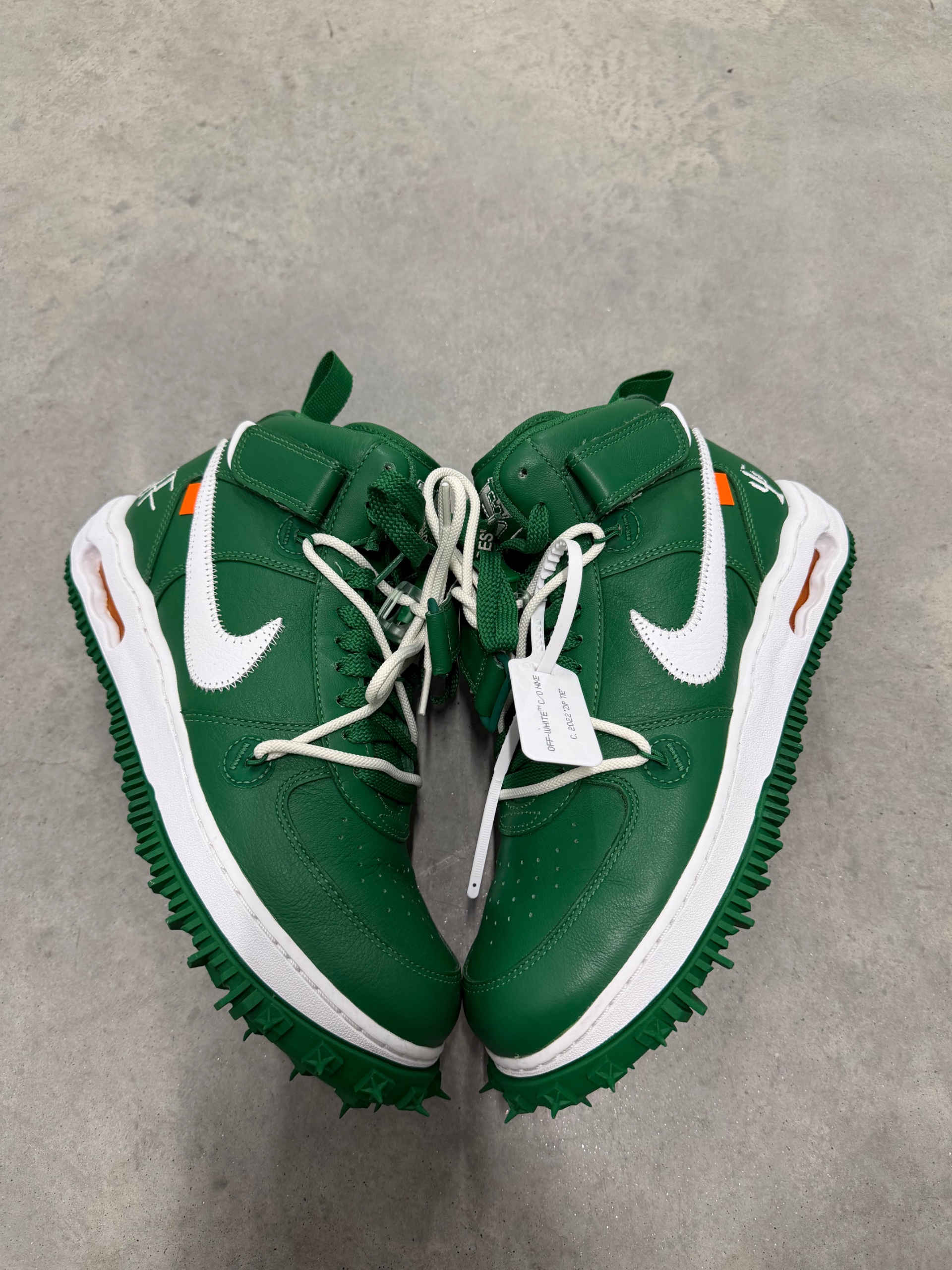 OFF-WHITE AIR FORCE 1 MID Pine Green