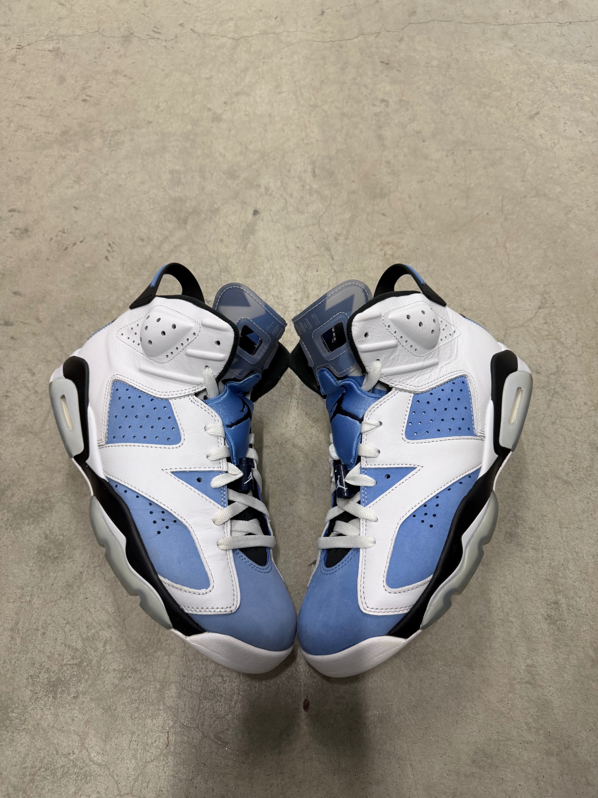 JORDAN 6 UNC Home