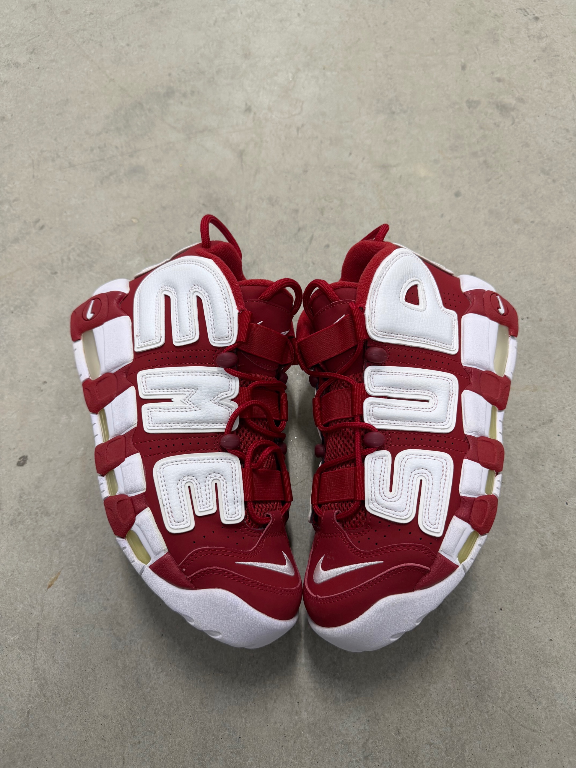 SUPREME AIR MORE UPTEMPO Red