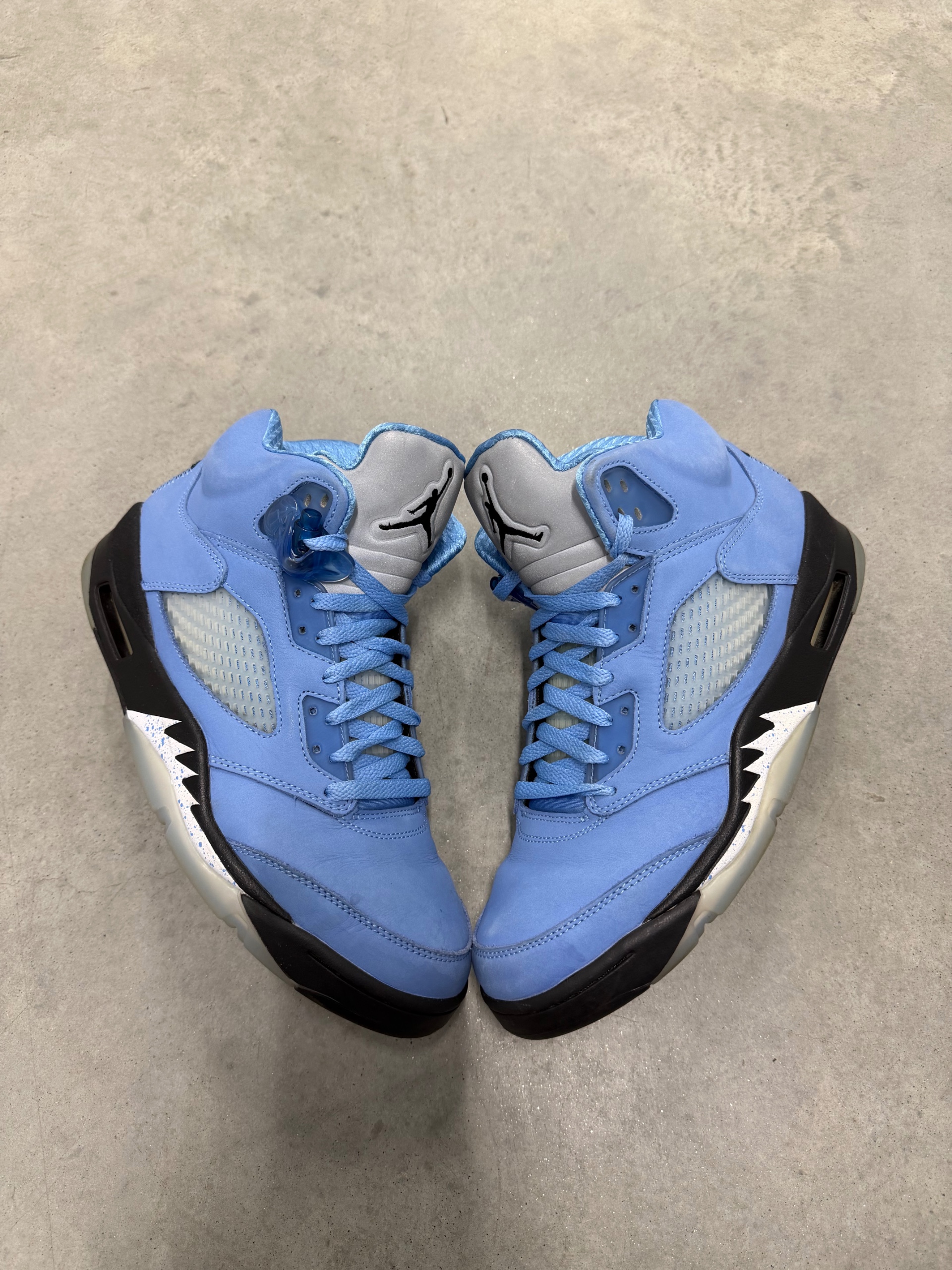 JORDAN 5 UNC