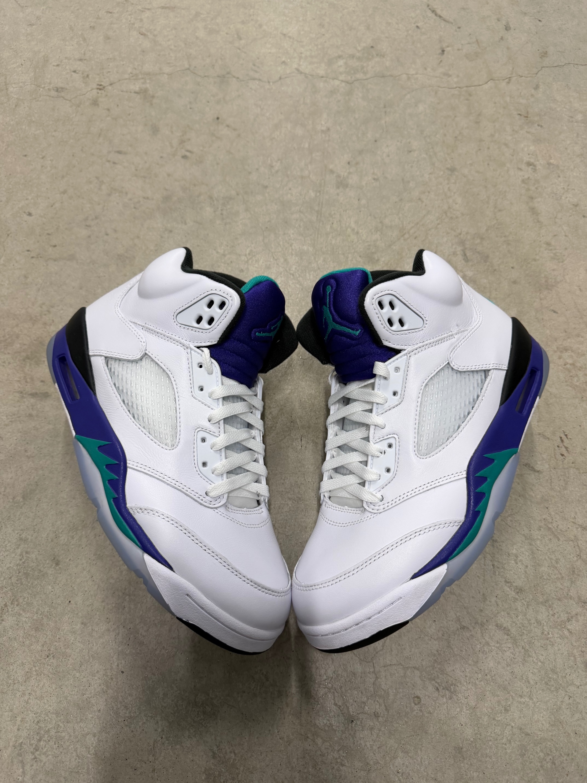 JORDAN 5 Grape