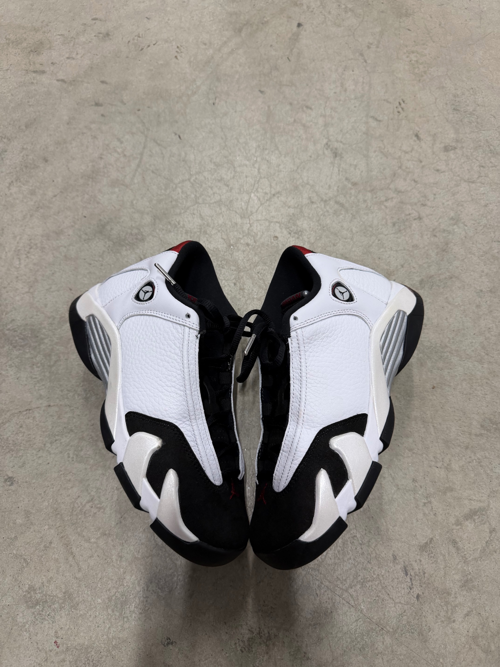 JORDAN 14 Black Toe