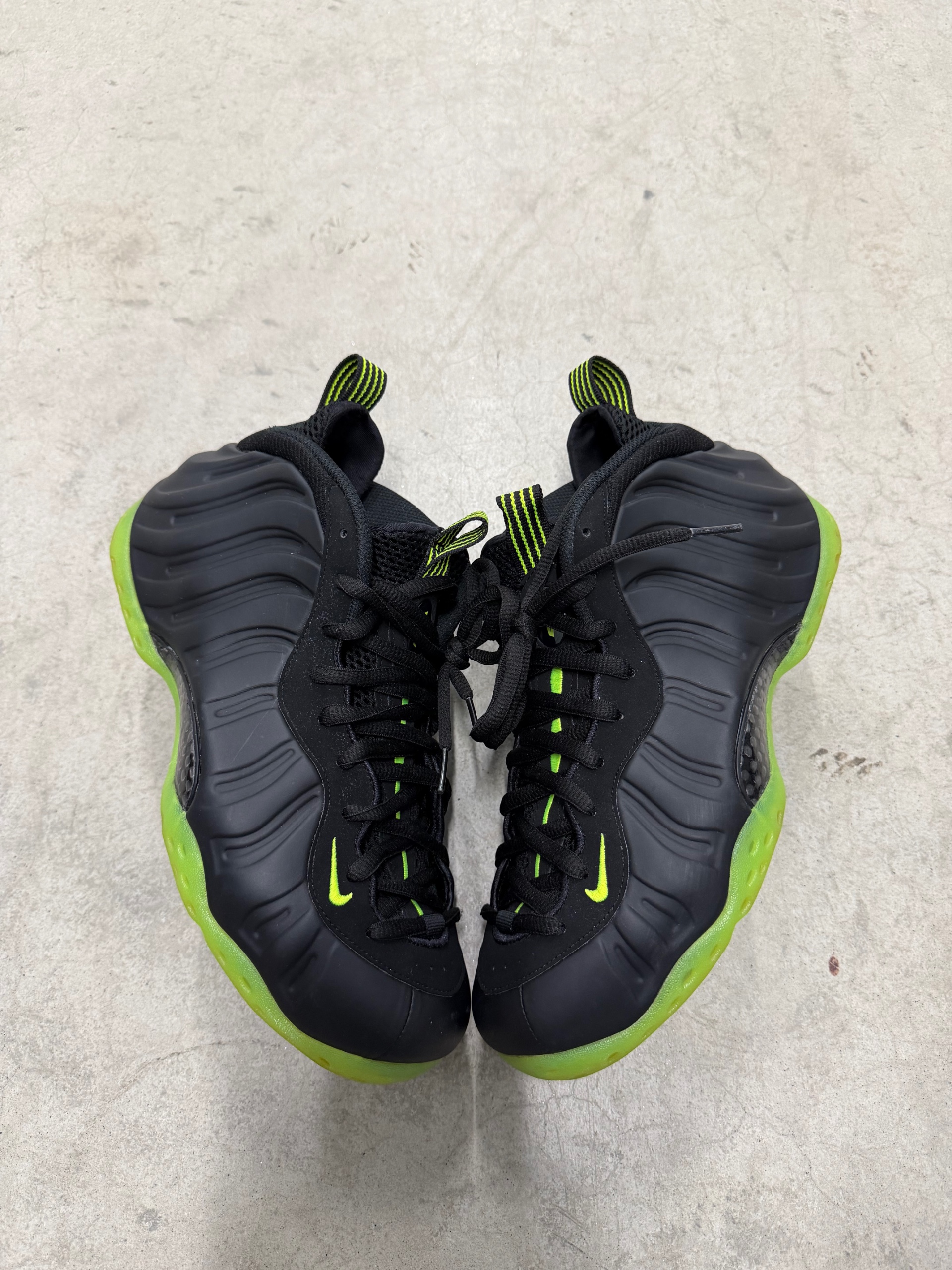 NIKE AIR FOAMPOSITE ONE Black Volt