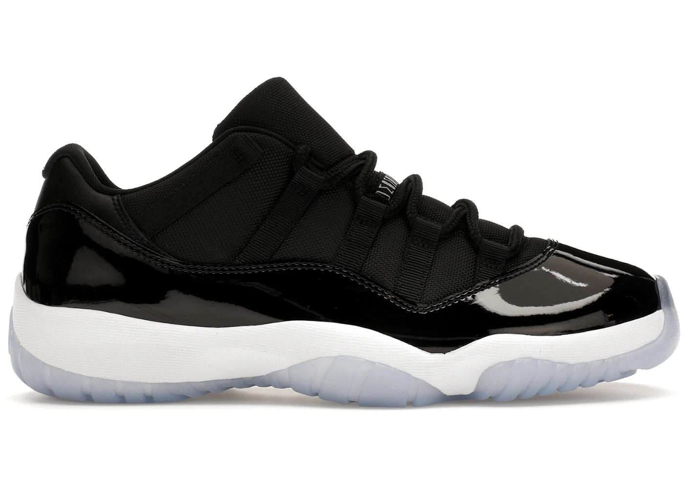Jordan 11 Low "Space Jam"