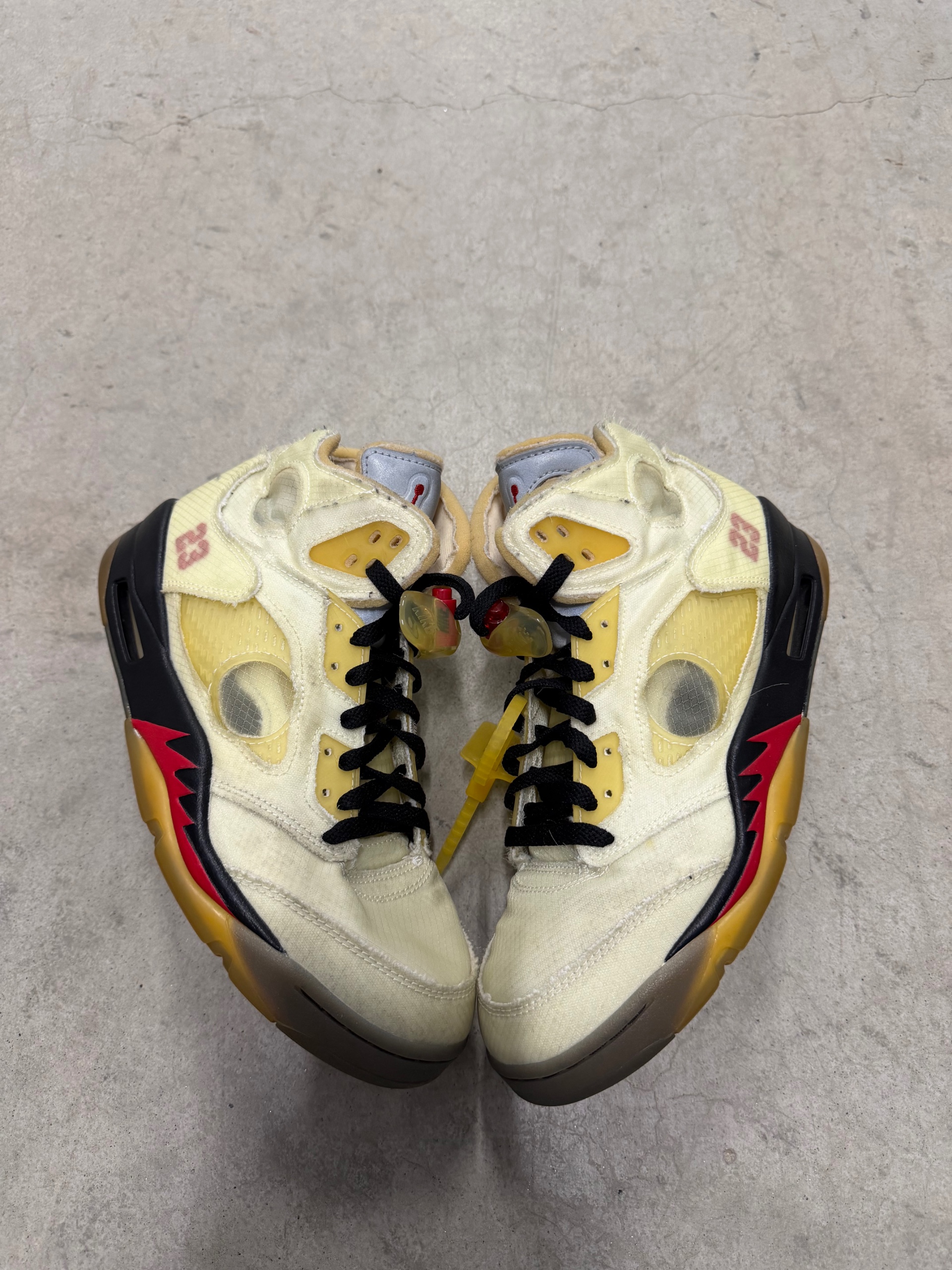 OFF-WHITE JORDAN 5 Sail