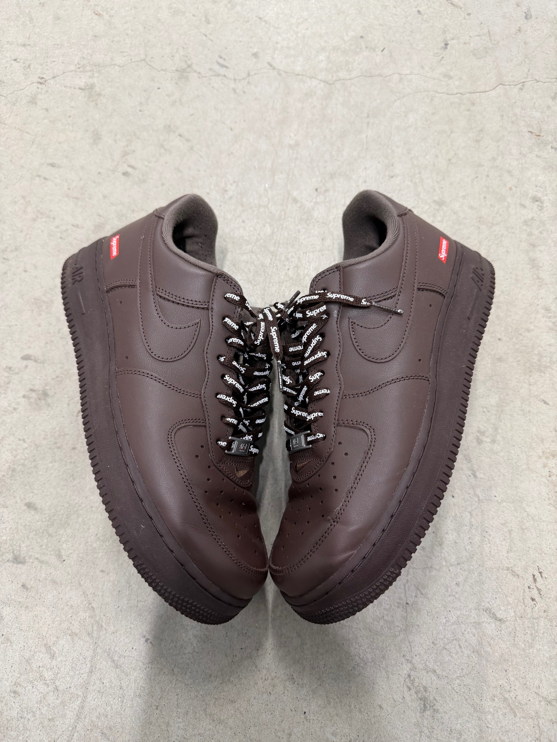 SUPREME NIKE AIR FORCE 1 LOW Baroque Brown