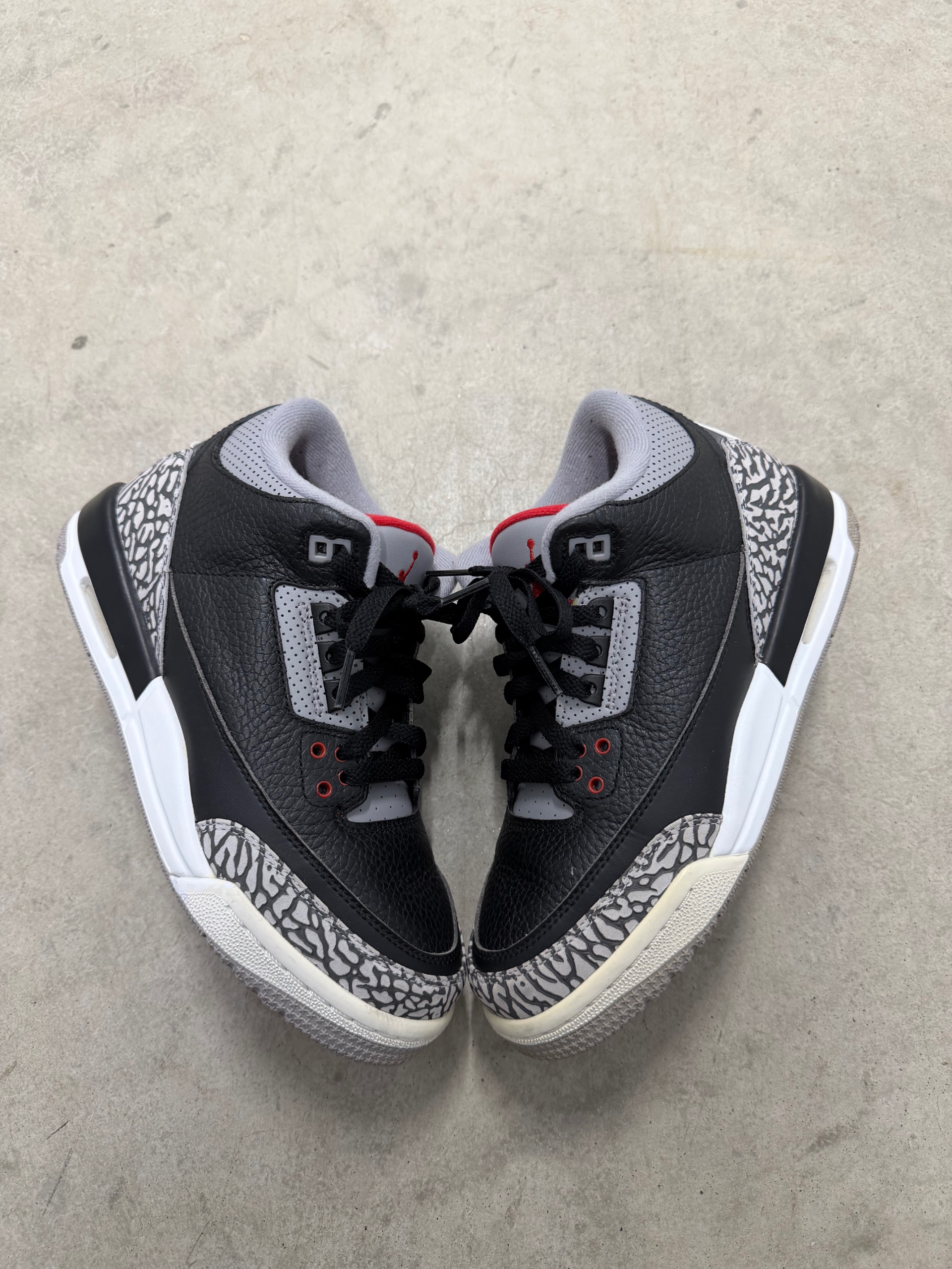 JORDAN 3 Black Cement ( 2018 )
