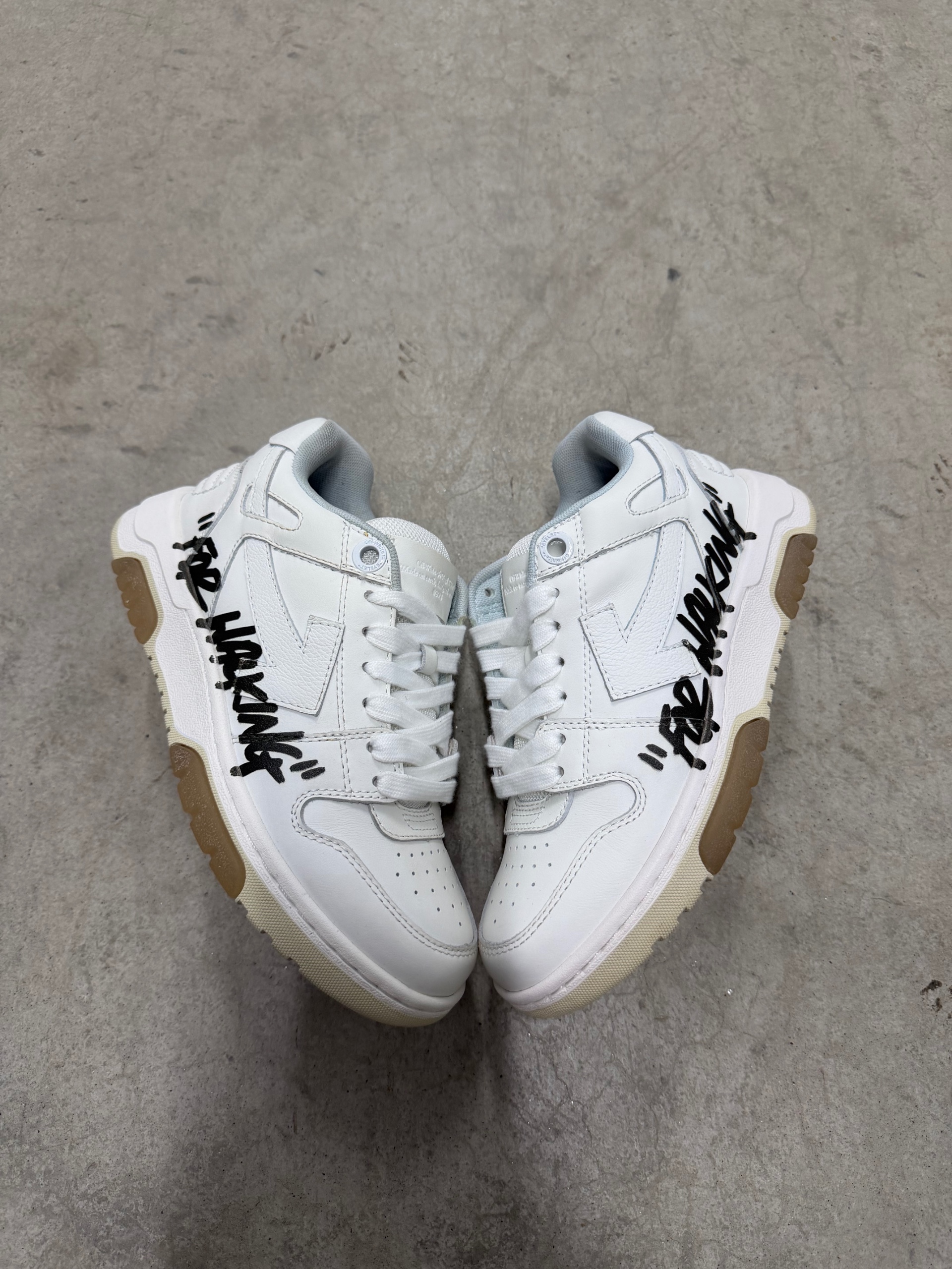 OFF-WHITE OUT OF OFFICE For Walking - White Black